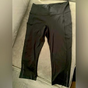 Lululemon NWOT size 8